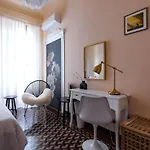 Alojamento de Acomodação e Pequeno-almoço House Of Frames *